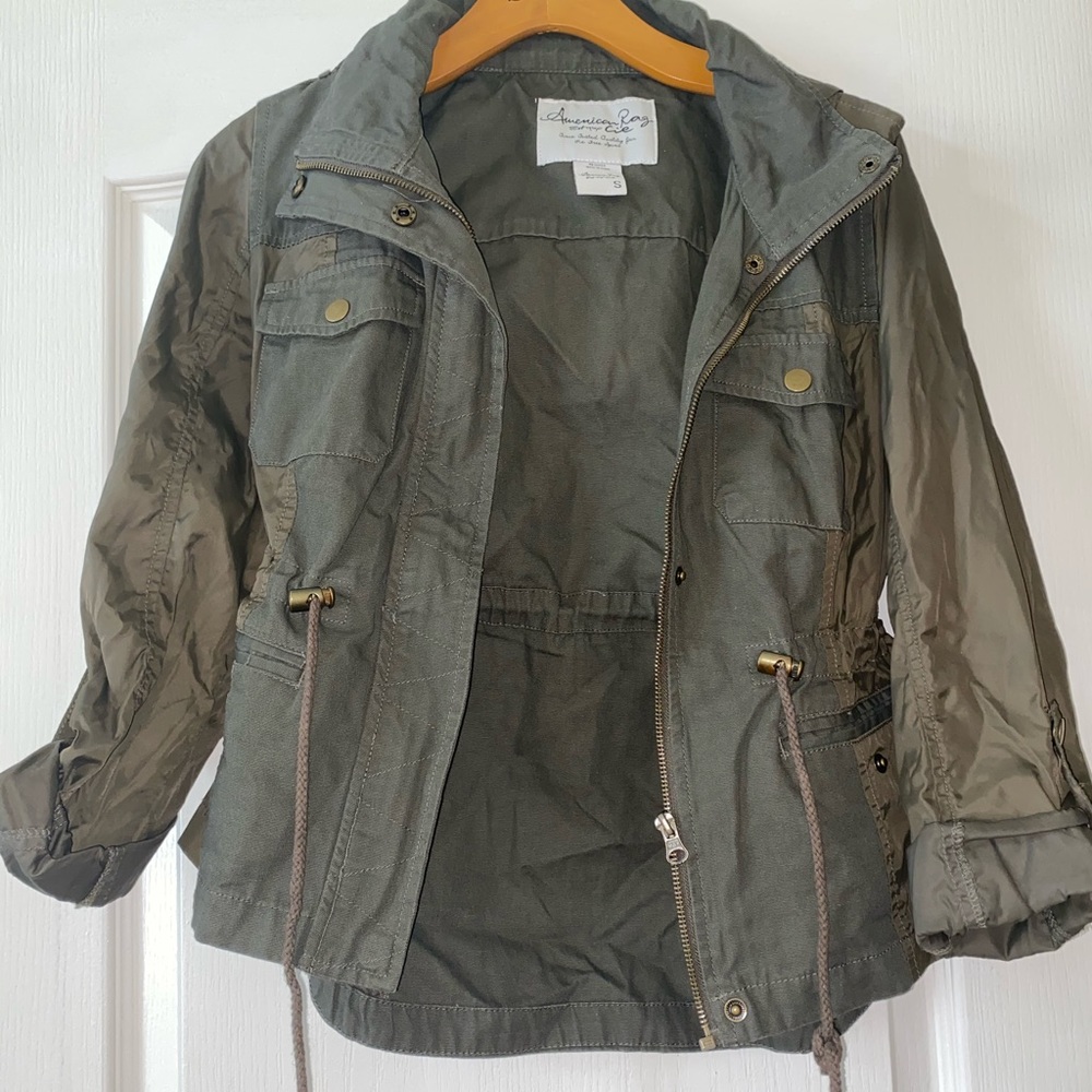 ❗️SOLD❗️Green Utility Jacket - Picture 2 of 5